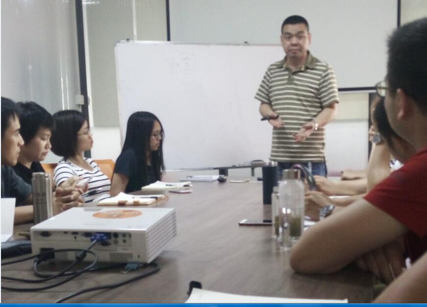 史麦斯净水事业部总经理会议室讲话